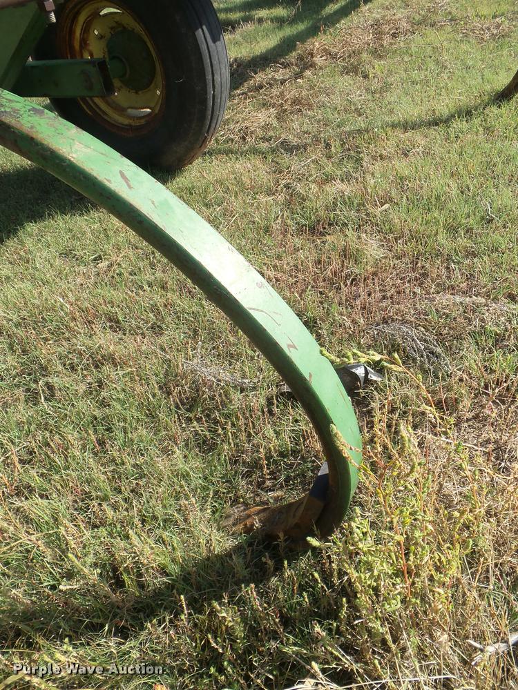 image for item DA4571 John Deere 1600 chisel