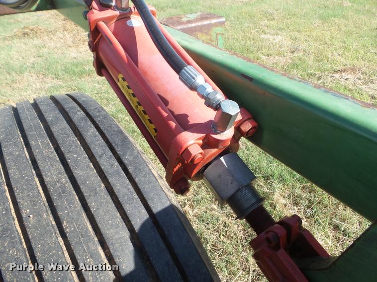 image for item DA4571 John Deere 1600 chisel