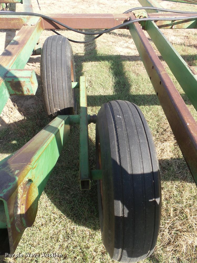 image for item DA4571 John Deere 1600 chisel