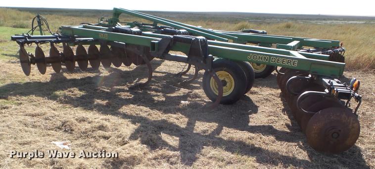 image for item DA4573 John Deere 510 disk ripper