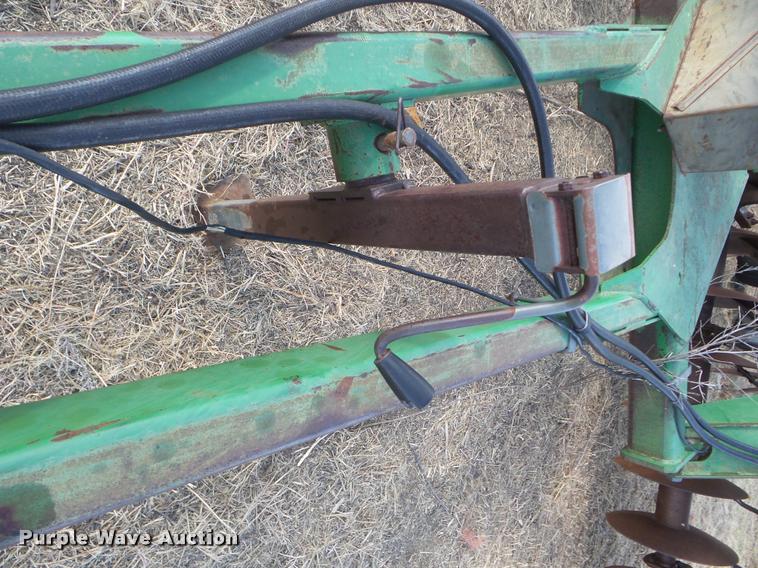 image for item DA4573 John Deere 510 disk ripper
