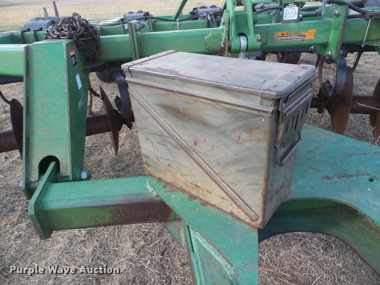 image for item DA4573 John Deere 510 disk ripper