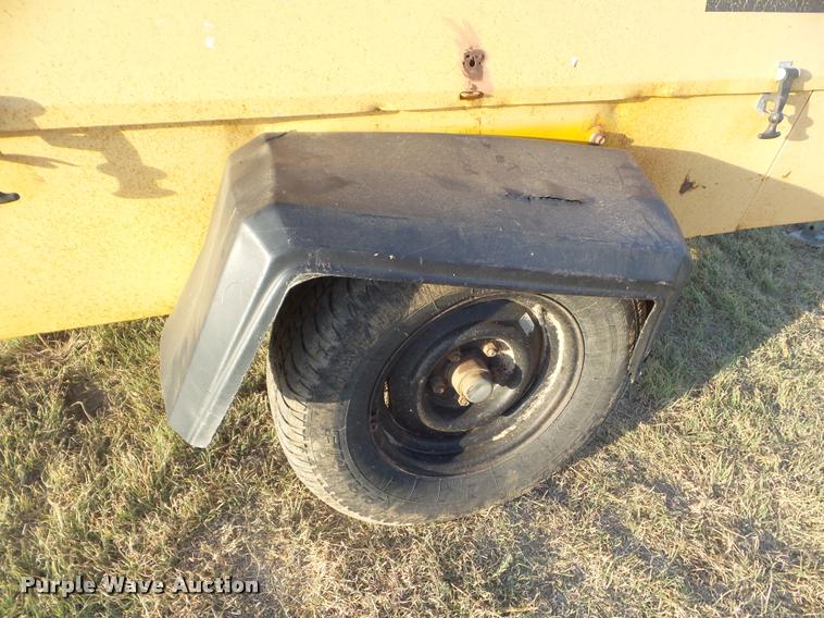 image for item DA4602 1995 Atlas Copco XAS90JD air compressor