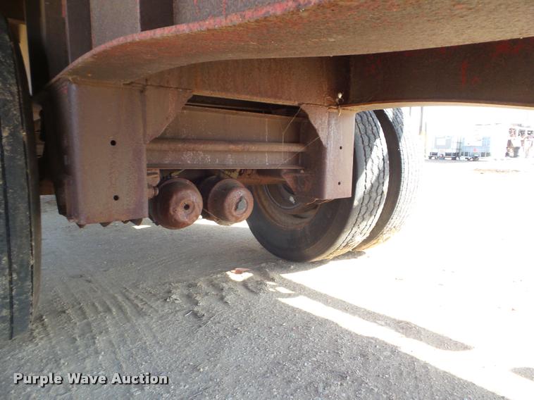image for item DA4614 1995 Daco flatbed trailer