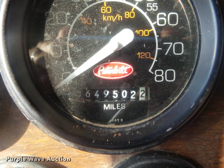 image for item DA4615 1997 Peterbilt 378 semi truck