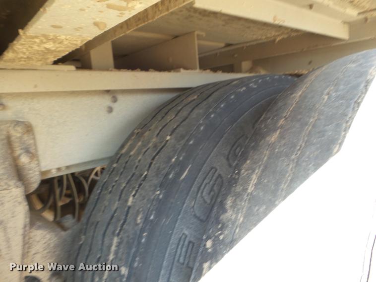 image for item DA4616 1989 Wilson PSDCL-206 livestock trailer