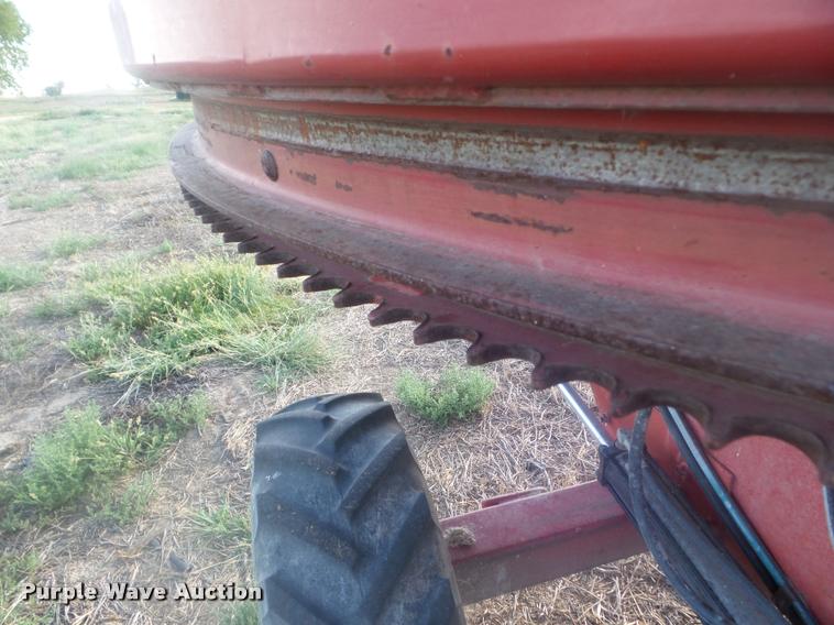 image for item DA4617 Case IH 8610 bale processor