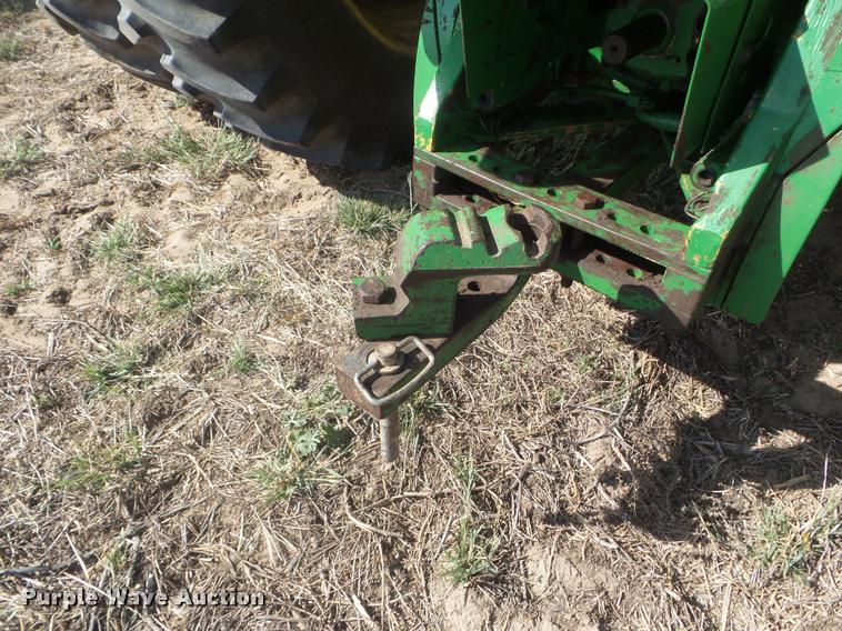 image for item DA4624 1998 John Deere 8100 MFWD tractor
