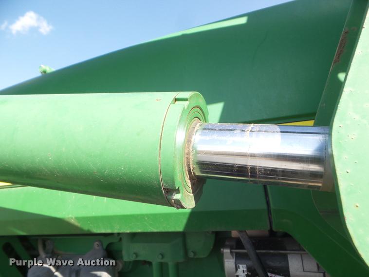 image for item DA4624 1998 John Deere 8100 MFWD tractor