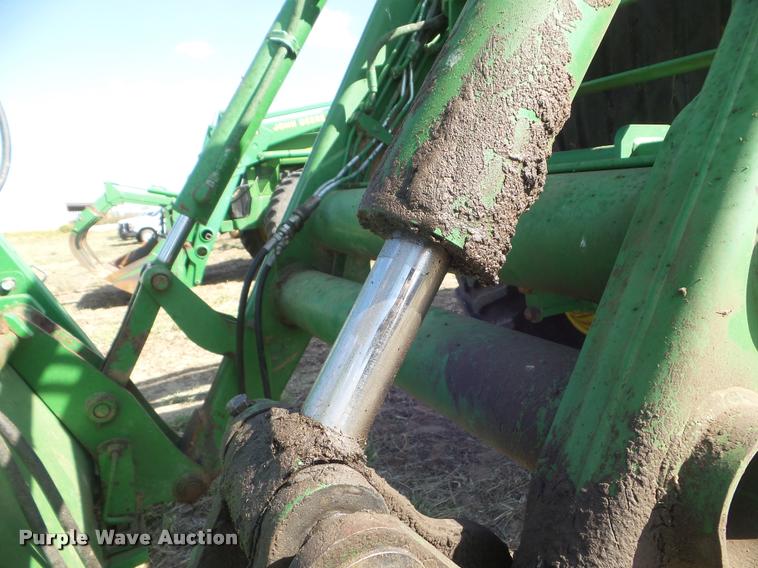 image for item DA4624 1998 John Deere 8100 MFWD tractor