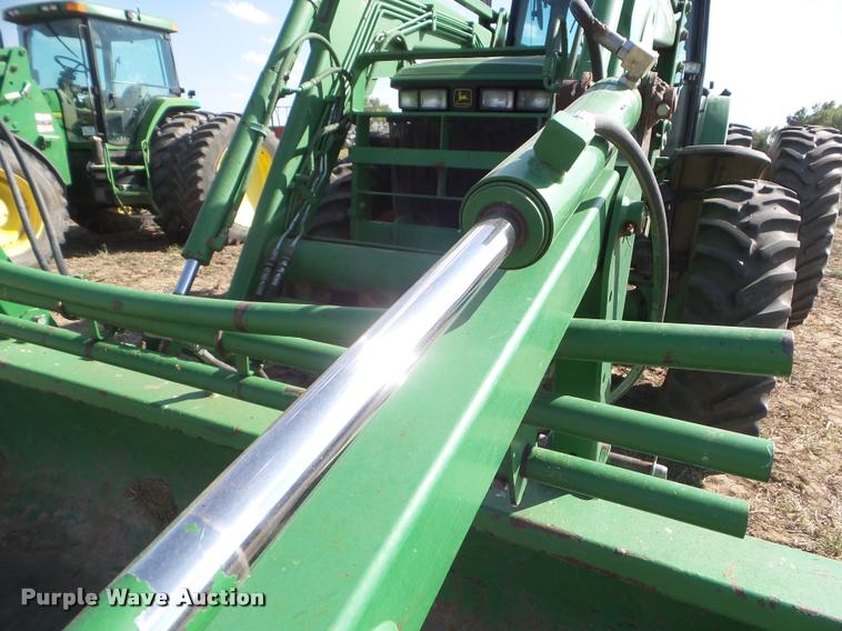 image for item DA4624 1998 John Deere 8100 MFWD tractor