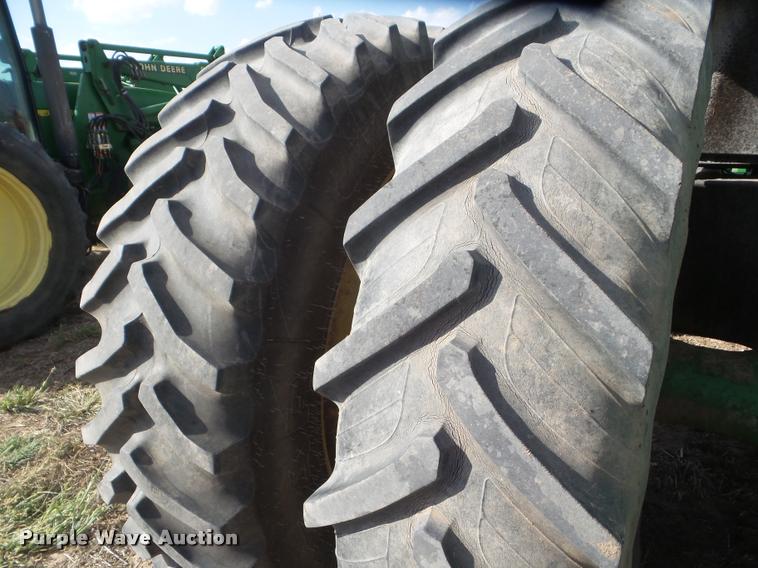 image for item DA4625 1995 John Deere 8300 MFWD tractor