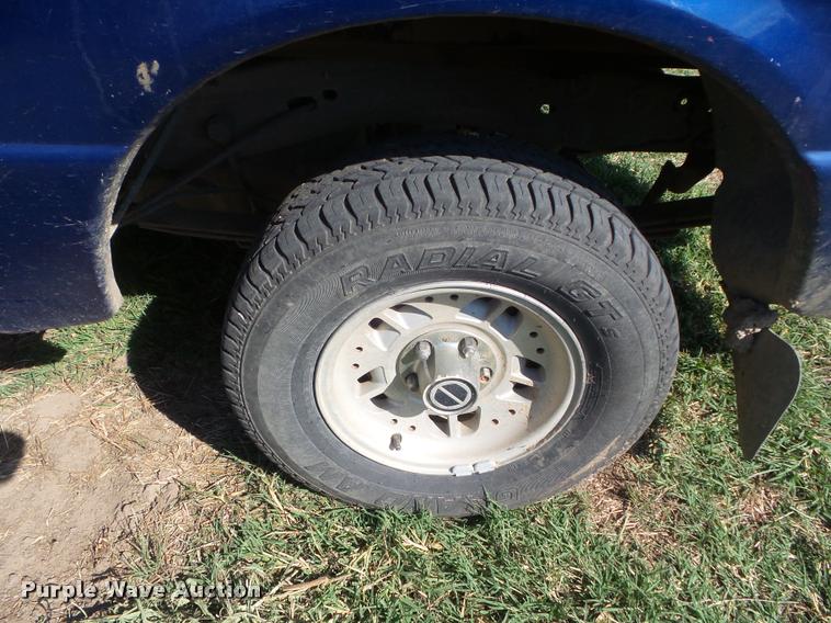 image for item DA4629 1993 Ford Ranger XLT pickup truck
