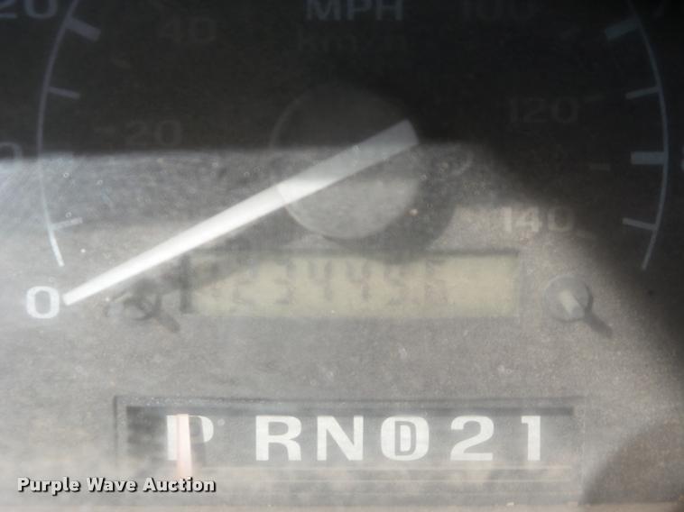 image for item DA4630 1995 Ford F150 XLT pickup truck