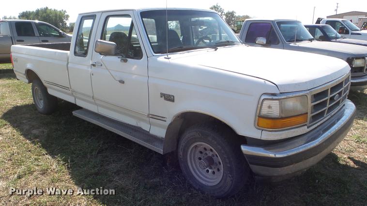 image for item DA4631 1992 Ford F150 XLT SuperCab pickup truck