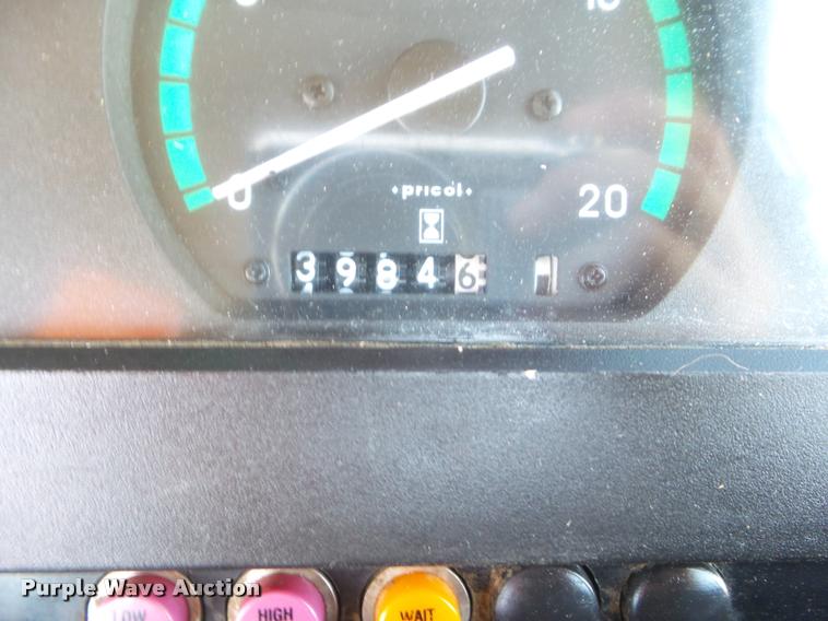 image for item DA4632 2007 Massey-Ferguson 9635 self-propelled windrower