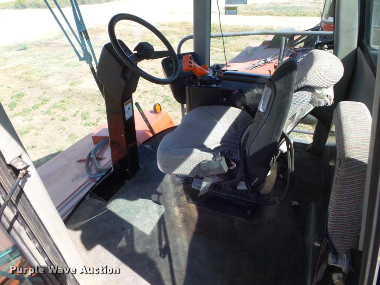 image for item DA4633 2007 Massey-Ferguson 9635 self-propelled windrower