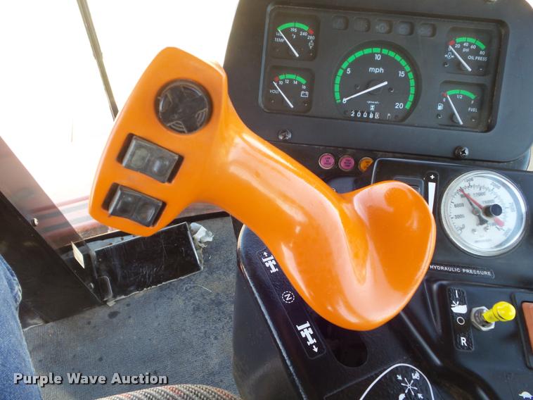 image for item DA4633 2007 Massey-Ferguson 9635 self-propelled windrower