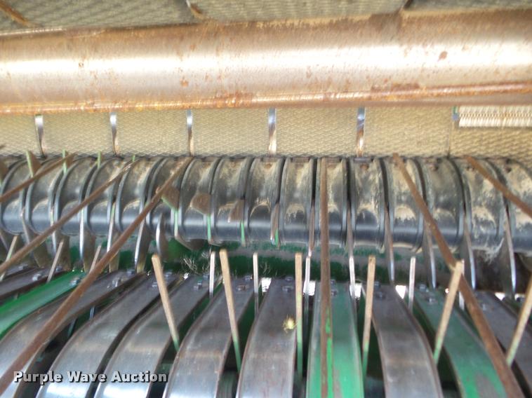 image for item DA4634 2007 John Deere 568 Mega Wide Plus round baler