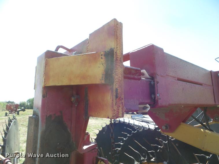 image for item DA4635 Darf 917 hay rake