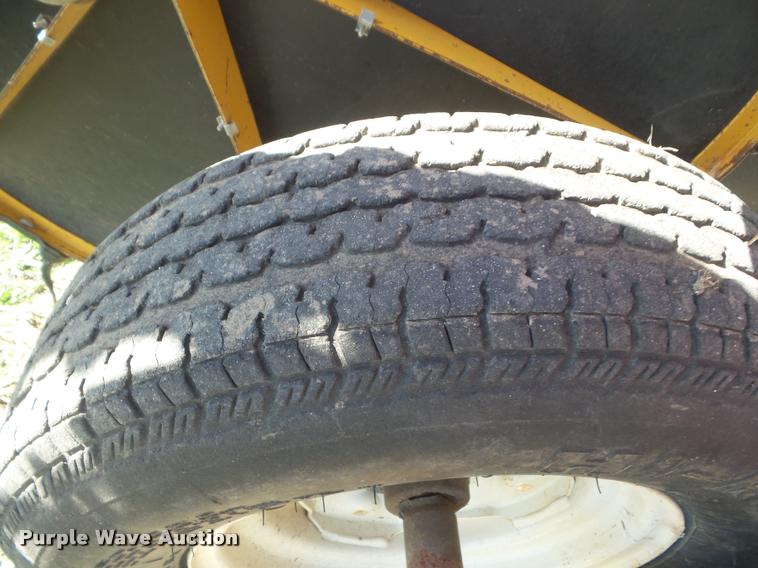 image for item DA4635 Darf 917 hay rake