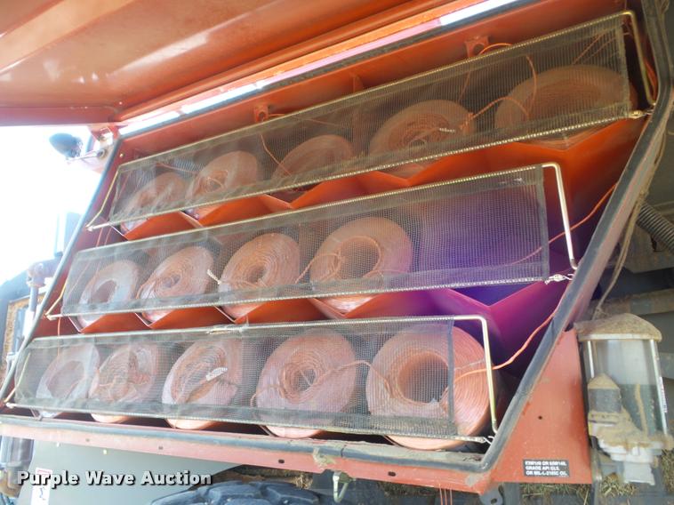 image for item DA4636 2007 Massey-Ferguson 2190 large square baler