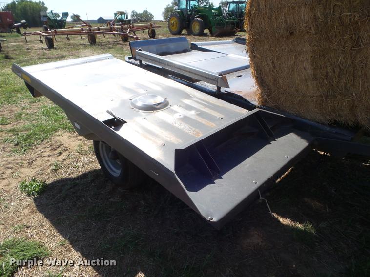 image for item DA4636 2007 Massey-Ferguson 2190 large square baler