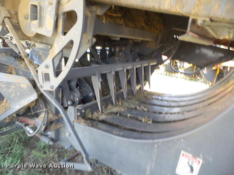 image for item DA4636 2007 Massey-Ferguson 2190 large square baler