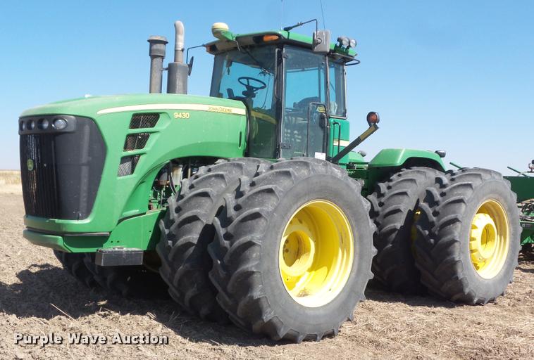 image for item DA4641 2007 John Deere 9430 4WD tractor