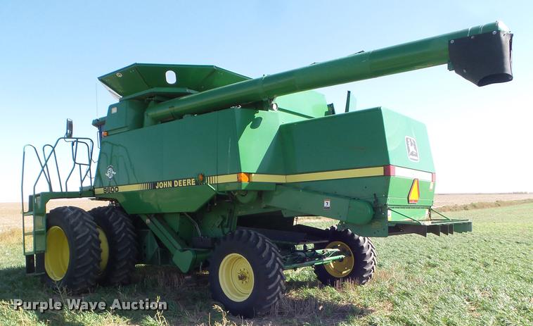 image for item DA4642 1997 John Deere 9600 combine