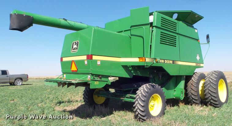 image for item DA4642 1997 John Deere 9600 combine