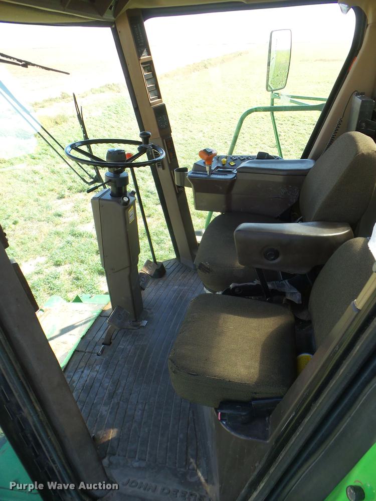 image for item DA4642 1997 John Deere 9600 combine