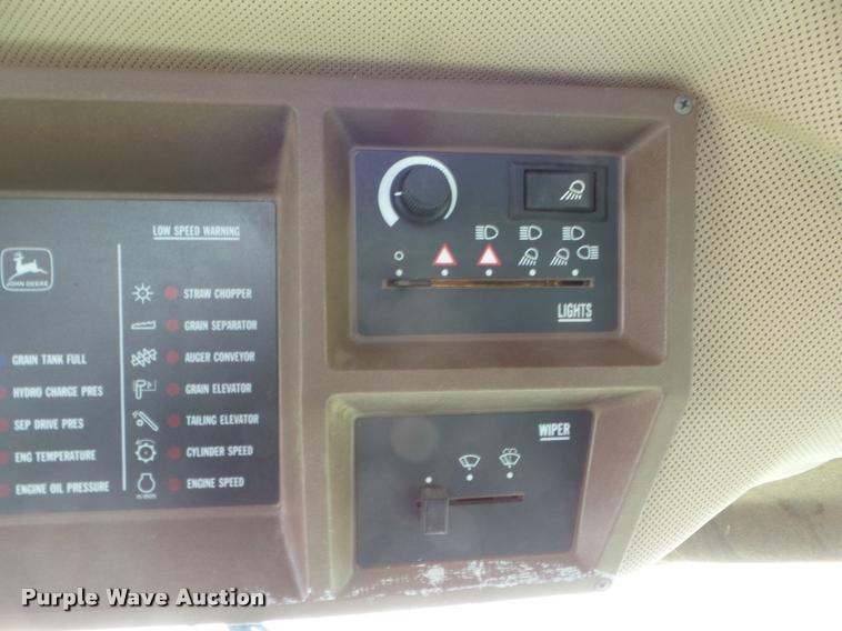 image for item DA4642 1997 John Deere 9600 combine