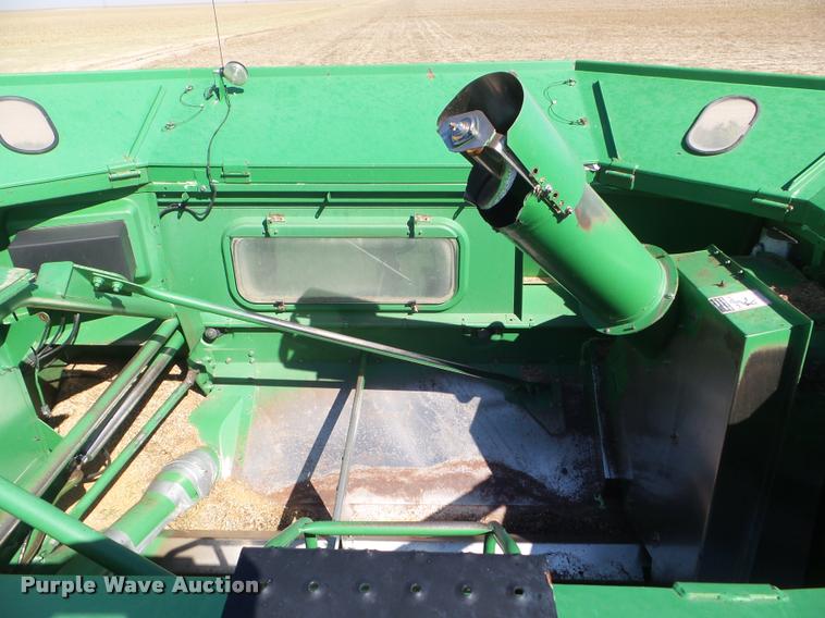 image for item DA4642 1997 John Deere 9600 combine
