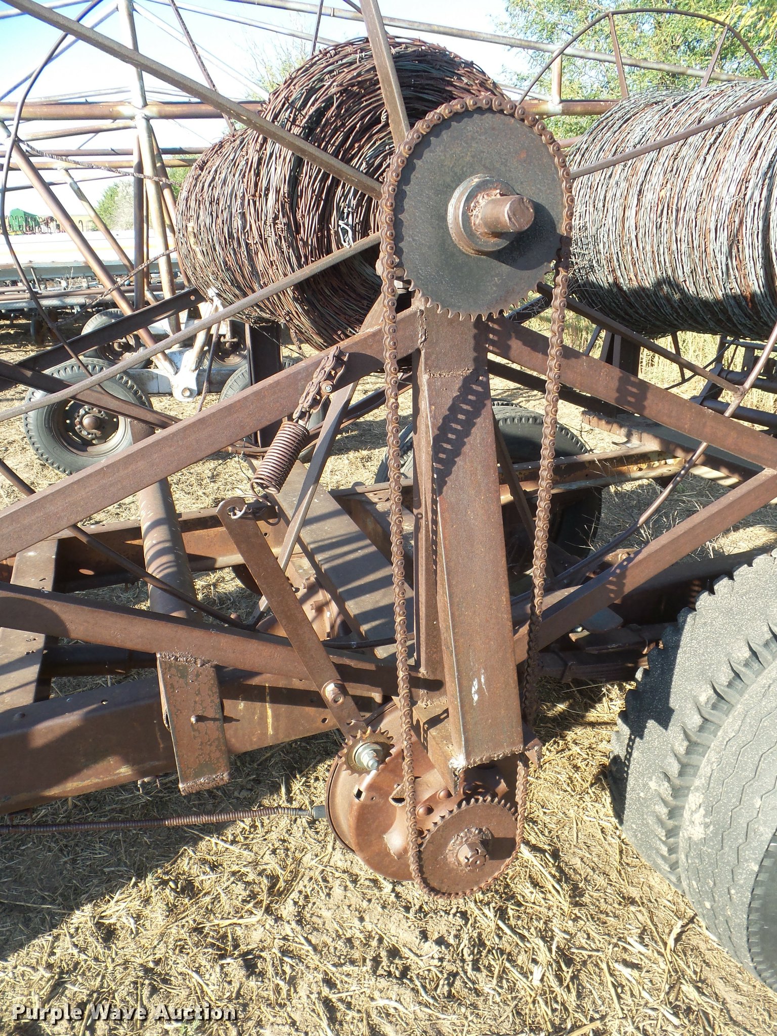 Shop built wire roller in Kendall, KS Item DA4584 sold Purple Wave