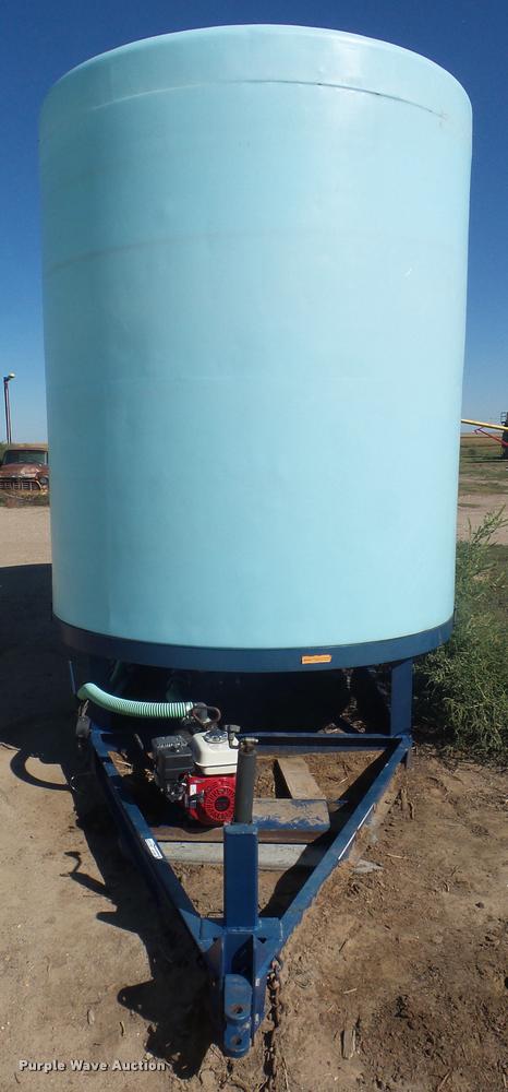 image for item AP9629 Cone bottom liquid fertilizer trailer