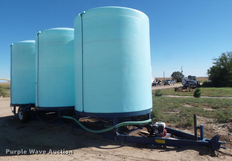 image for item AP9629 Cone bottom liquid fertilizer trailer