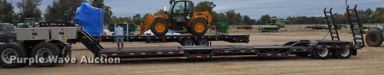 image for item AS9558 2000 Trailtech combine trailer