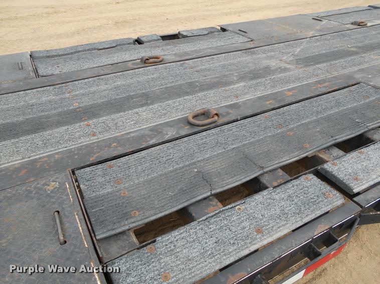 image for item AS9558 2000 Trailtech combine trailer