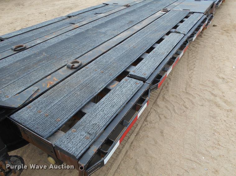 image for item AS9558 2000 Trailtech combine trailer