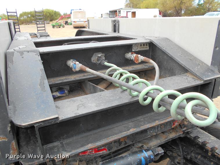 image for item AS9558 2000 Trailtech combine trailer