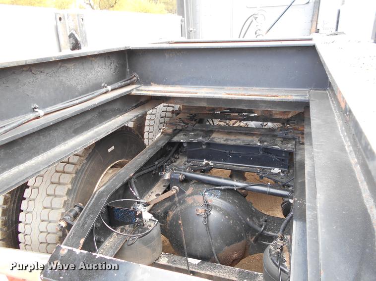 image for item AS9558 2000 Trailtech combine trailer