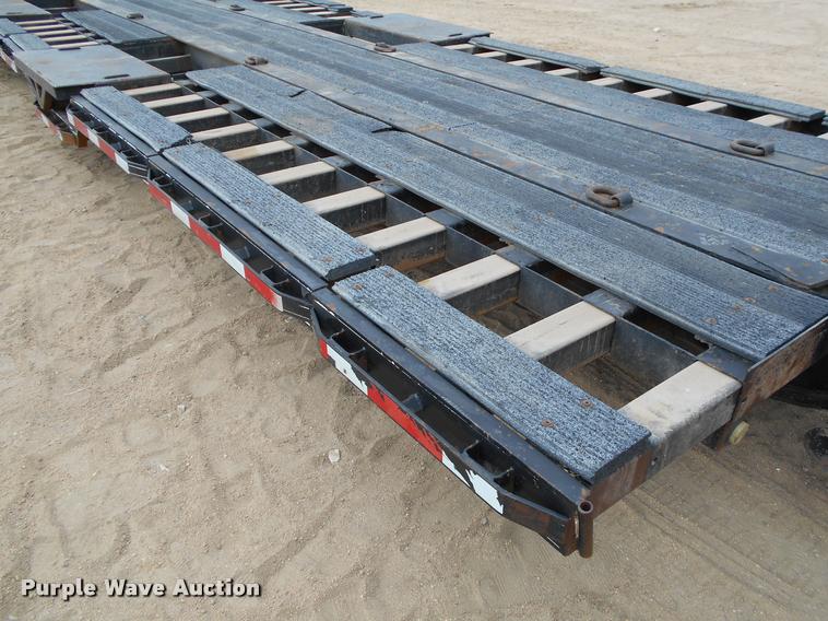 image for item AS9558 2000 Trailtech combine trailer