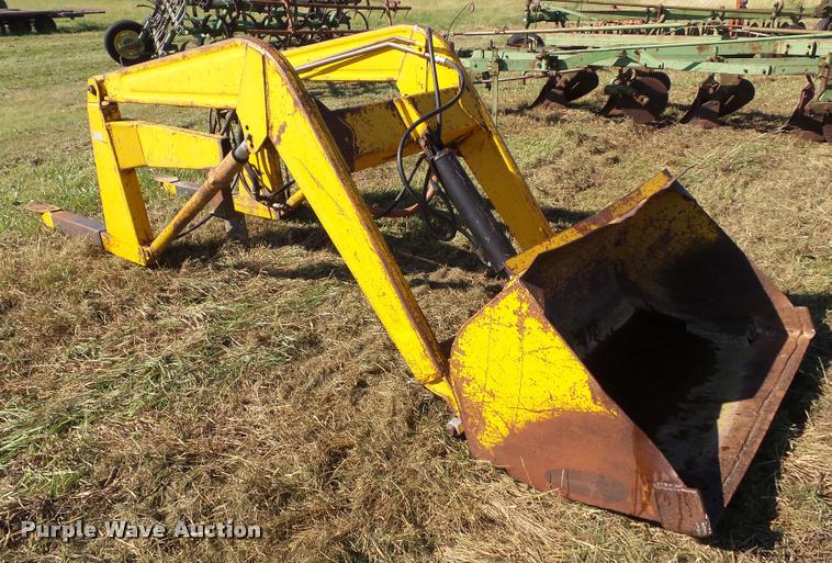 image for item BV9316 Massey-Ferguson 99 loader