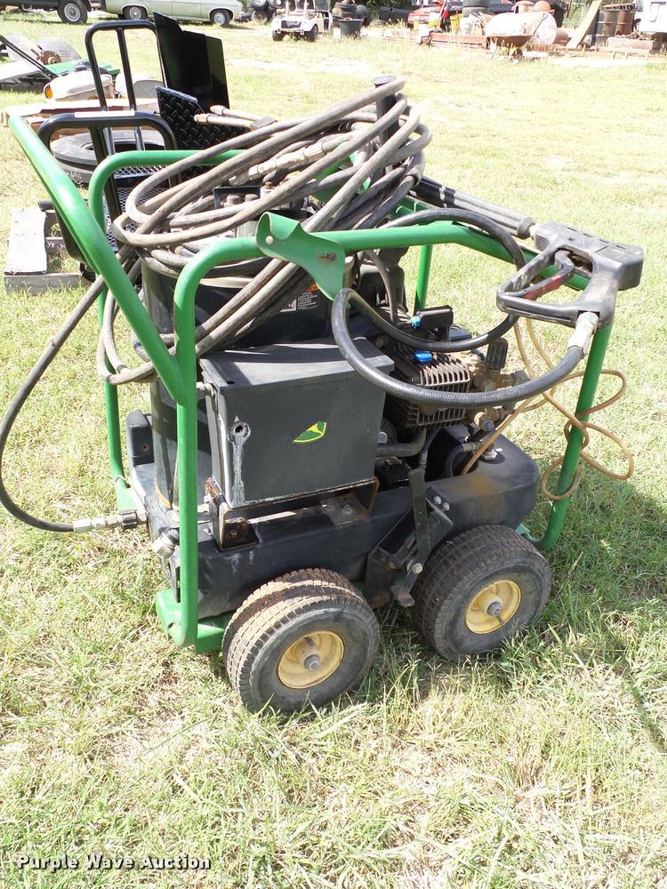 image for item BZ9210 John Deere AC-2000EH pressure washer