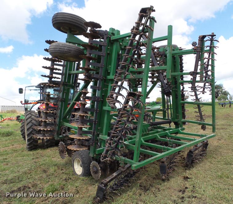 image for item BZ9821 2010 Great Plains 4000TT vertical tillage