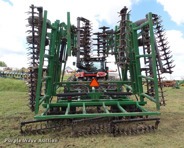 image for item BZ9821 2010 Great Plains 4000TT vertical tillage