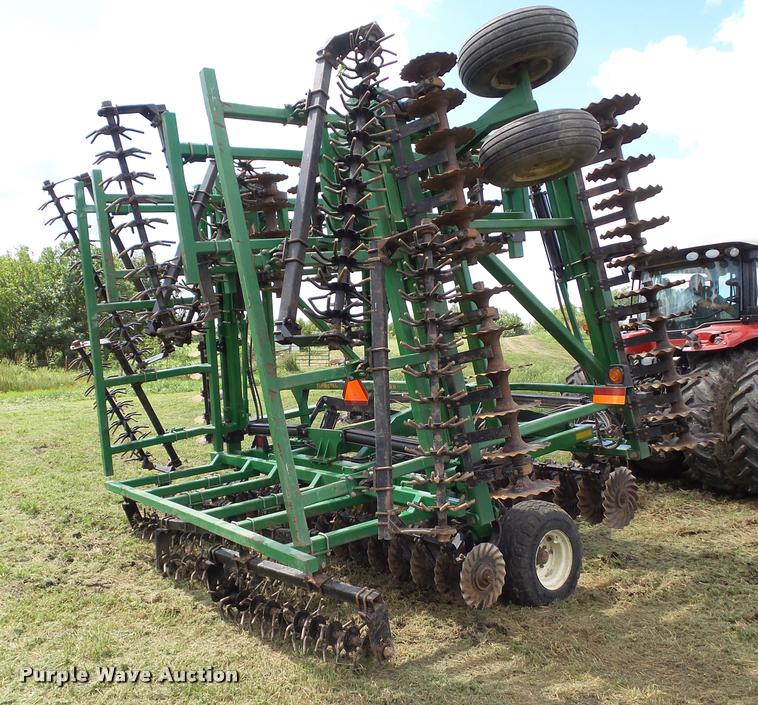 image for item BZ9821 2010 Great Plains 4000TT vertical tillage