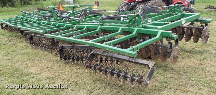 image for item BZ9821 2010 Great Plains 4000TT vertical tillage