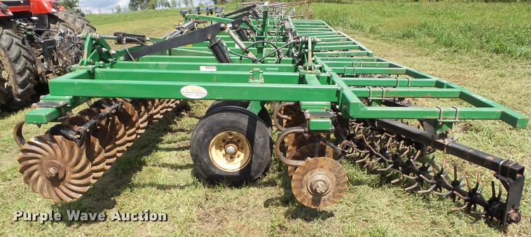 image for item BZ9821 2010 Great Plains 4000TT vertical tillage